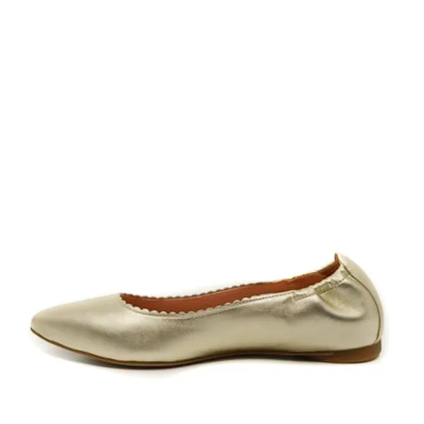 Unisa Aspas Gold Ballet Flat